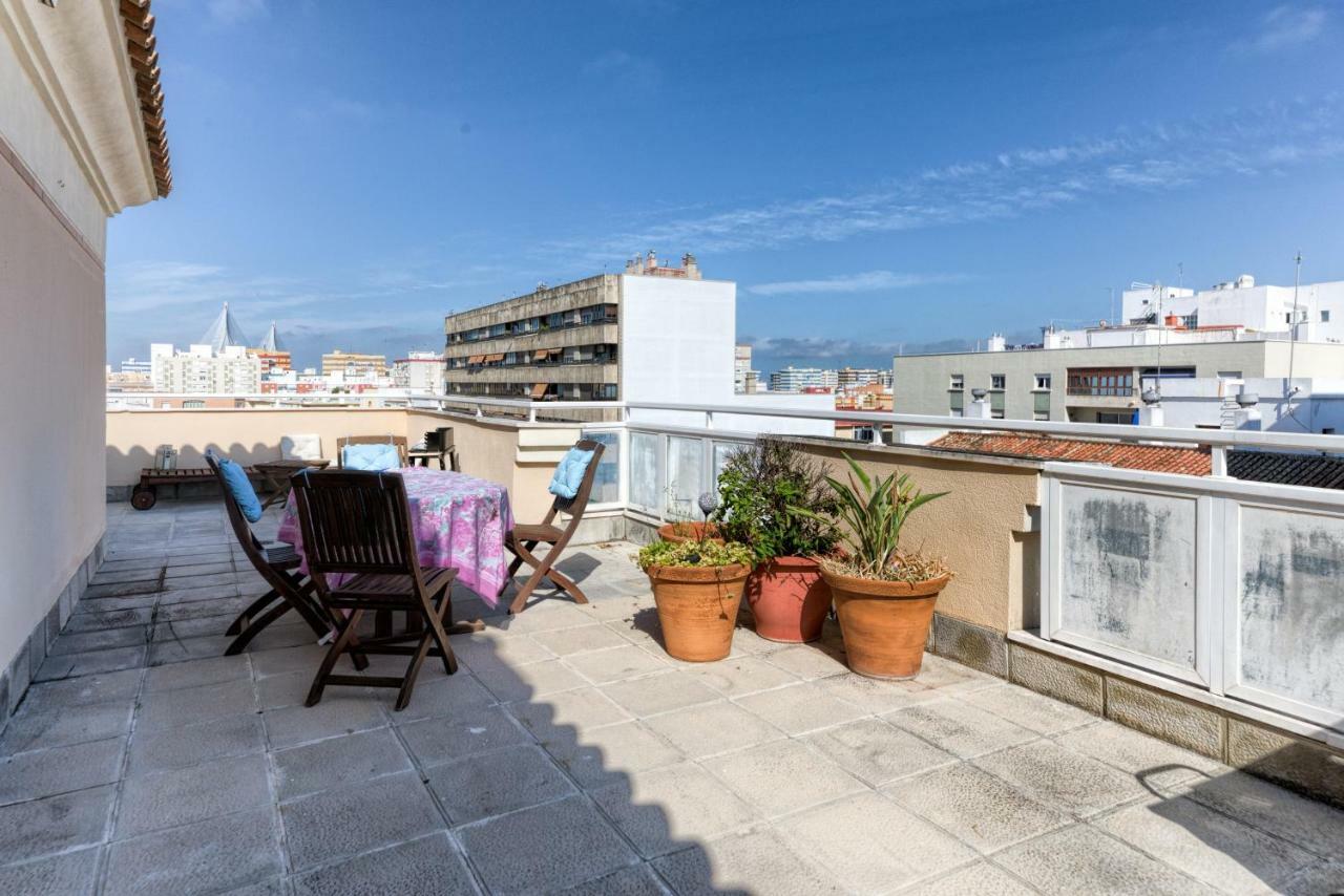 Appartement Ático parque Kotinoussa à Cadix Extérieur photo